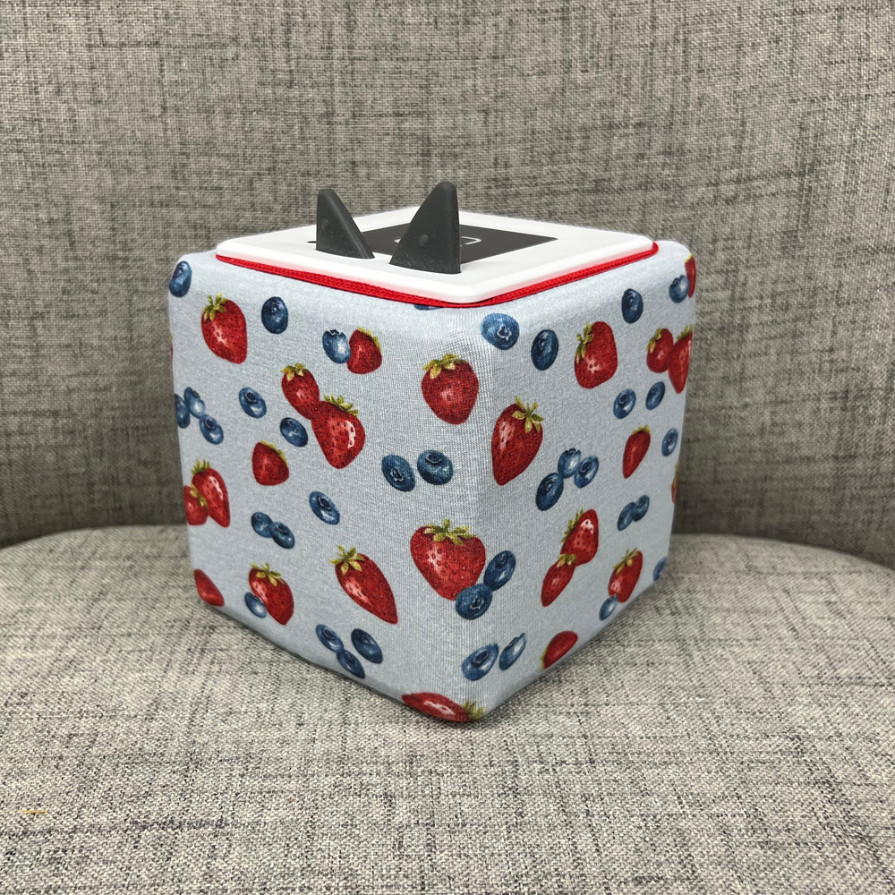Berries - Cloth Cover